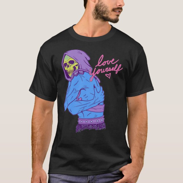 Camiseta ESQUELETRO - ADORA-SE A SI MESMO A T-Shirt Essenci (Frente)