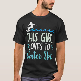 Camiseta Essa garota ama a praia divertida de esqui aquátic