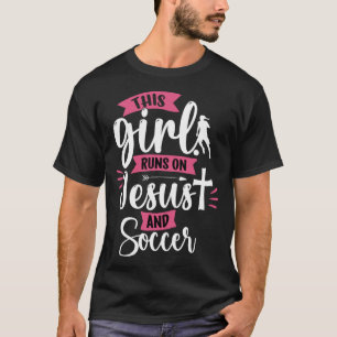 Camiseta Essa garota corre sobre Jesus e Meninas Cristãs de