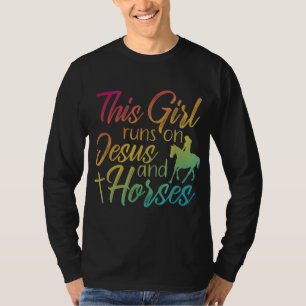 Camiseta Essa garota é religiosa em Jesus e Cavalos
