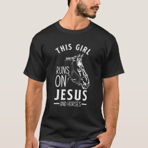 Camiseta Essa Garota Funciona Com Jesus E Cavalos Engraçado