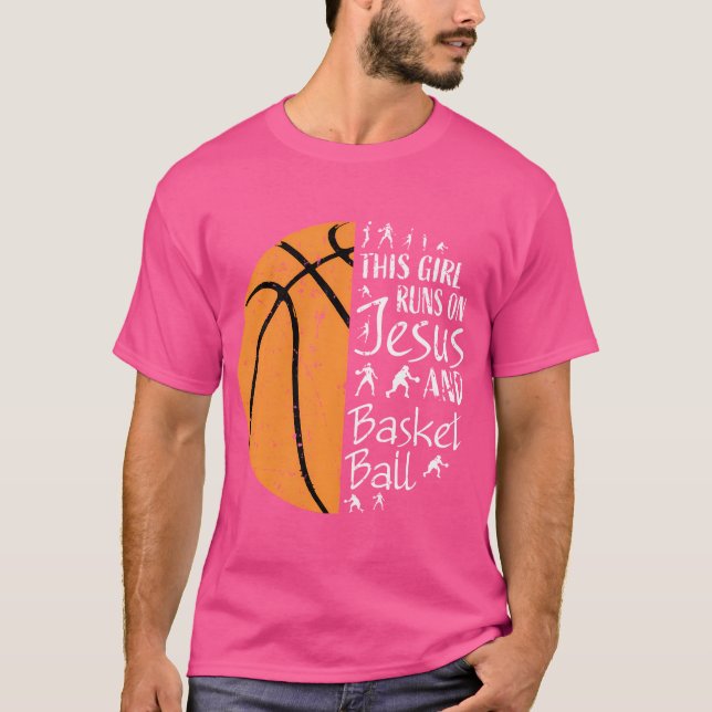Camiseta Essa Garota Funciona Com Jesus E Presentes De Basq (Frente)