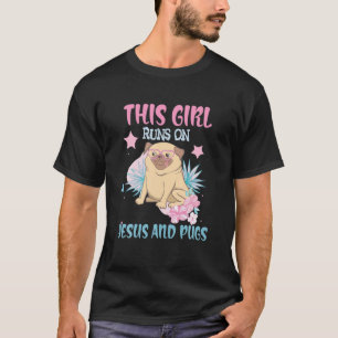 Camiseta Essa Garota Funciona Com Jesus E Puga Cachorro De 