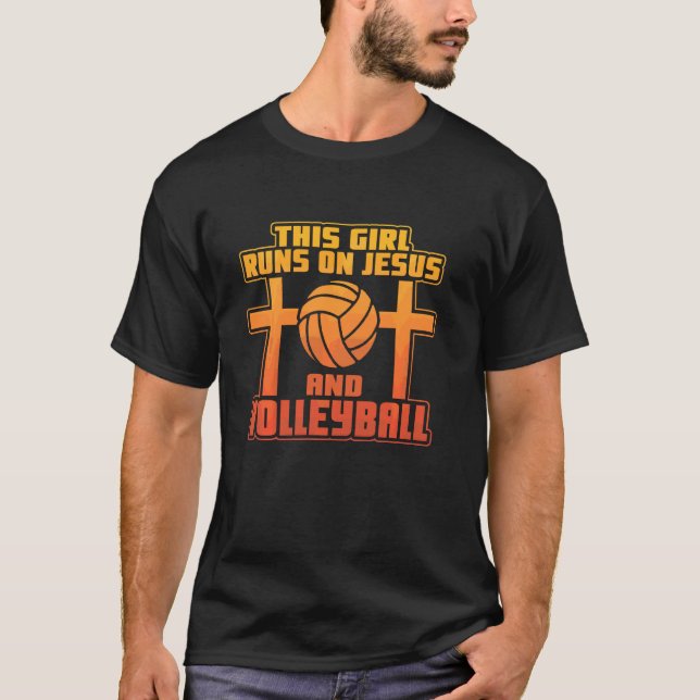 Camiseta Essa Garota Funciona Com Jesus E Voleibol (Frente)