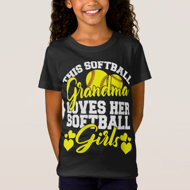Camiseta Essa Vovó Softball ama Suas Garotas Softball Sof (Frente)