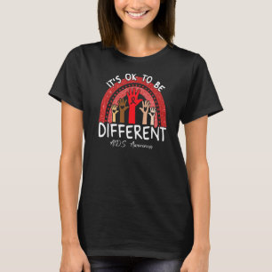 Camiseta Está bem ser diferente sobre AIDS consciência Red