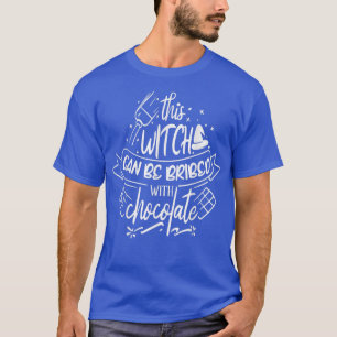 Camiseta Esta Bruxa pode ser subornada com Chocolate