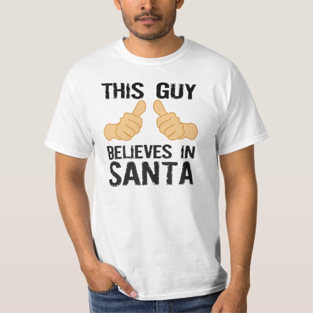 Camiseta Esta Cara Acredita Em Papais noeis (Frente)