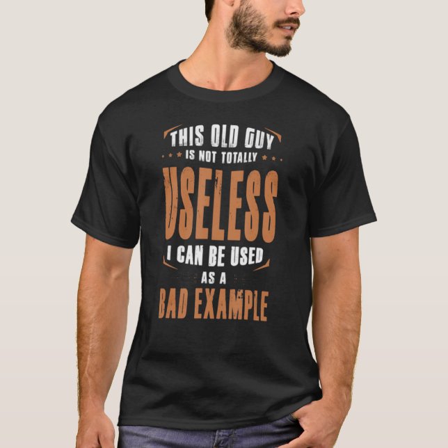 Camiseta Esta Cara Velha Não É Totalmente Útil, Eu Posso Se (Frente)