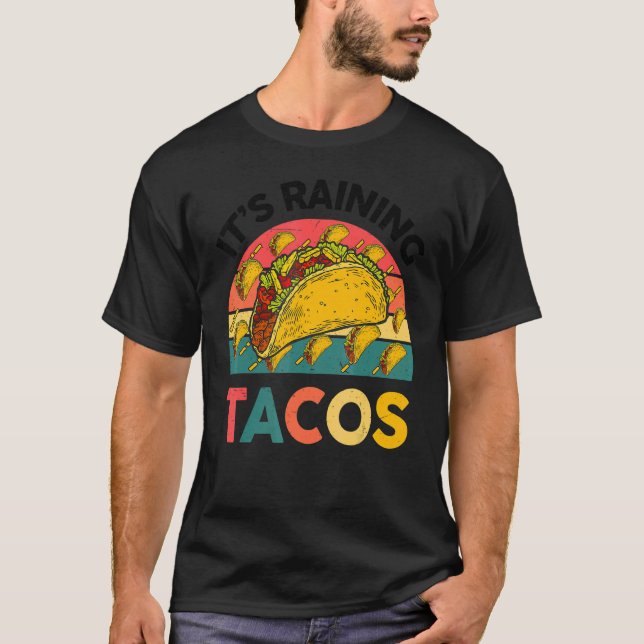 Camiseta Está chovendo tacos crianças Comida jovem mexicana (Frente)