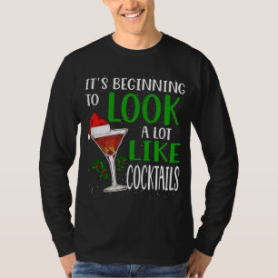 Camiseta Está começando a parecer muito como coquetéis engr