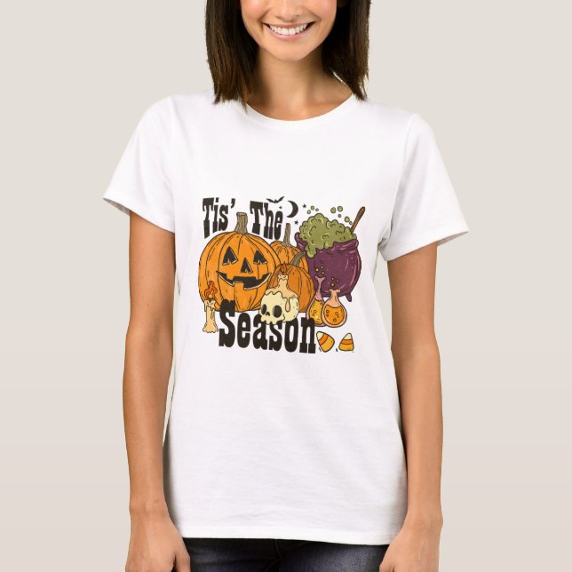 Camiseta Esta É A Época Pumpkin Cauldron Vandles Halloween (Frente)