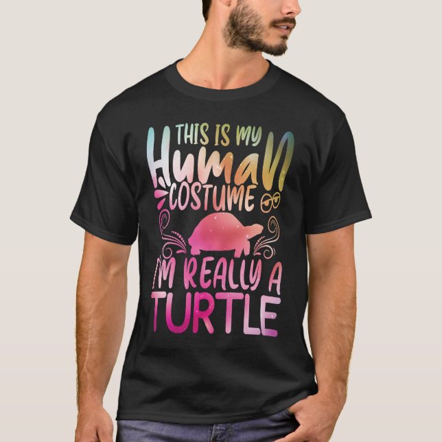 Camiseta Esta é a minha fantasia humana Eu sou mesmo uma ta (Frente)