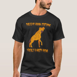 Camiseta Esta é a minha fantasia humana. Sou mesmo uma hien
