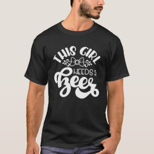 Camiseta Esta Garota Precisa De Uma Festa De Bebendo De Cer