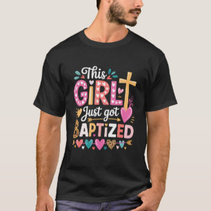 Camiseta Esta Menina Acaba de Ser Batizada Batismo Cristão