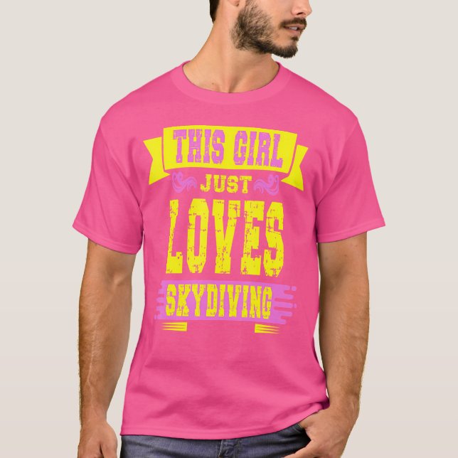 Camiseta Esta Menina Adora O Skydiving (Frente)