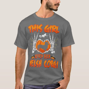 Camiseta Esta Menina Ama O Custo Do Dia de as Bruxas engraç
