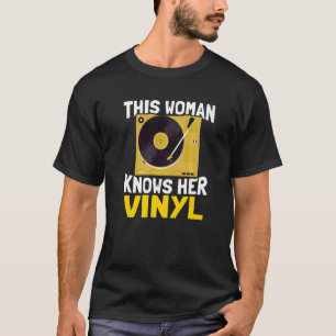 Camiseta Esta Mulher Conhece Seu Disco De Música Analógica