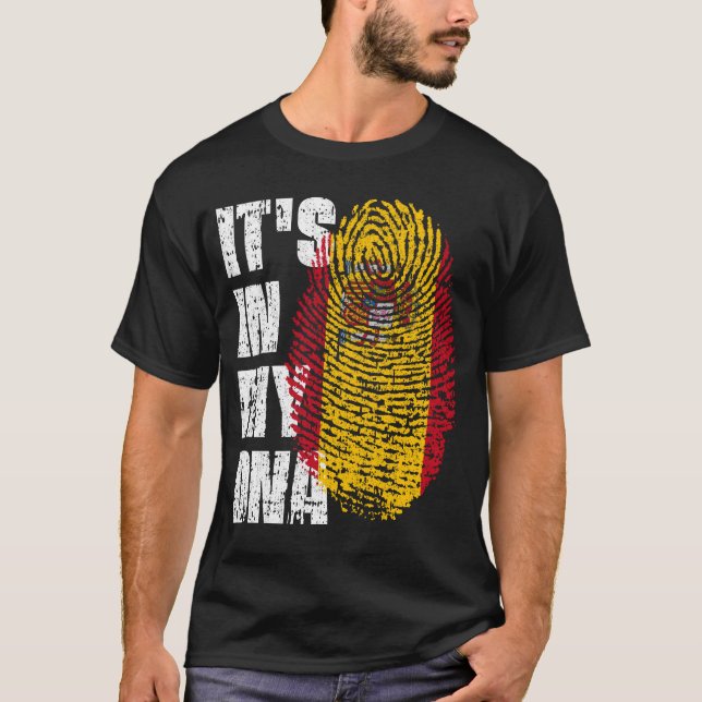 Camiseta Está na minha Espanha de DNA. (Frente)