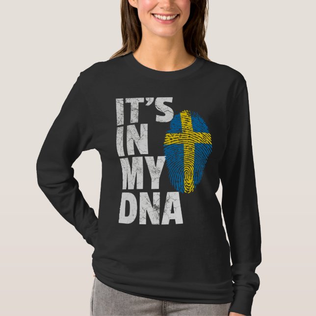 Camiseta Está na minha Suecia de DNA, mulheres suecas de ba (Frente)