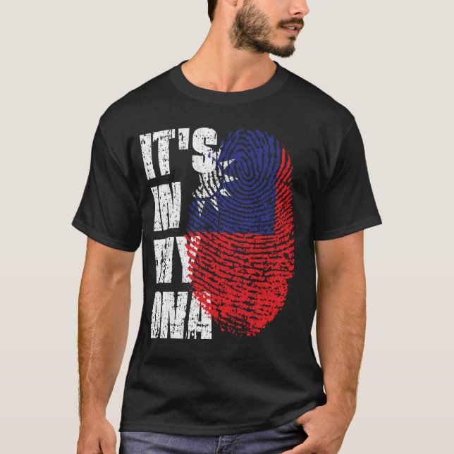 Camiseta Está no meu DNA, a moça de sinalizador de Taiwan. (Frente)