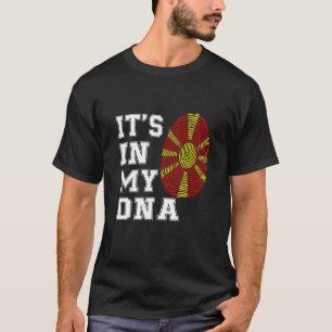 Camiseta Está no meu DNA eslavo orgulhoso pavilhão da Maced