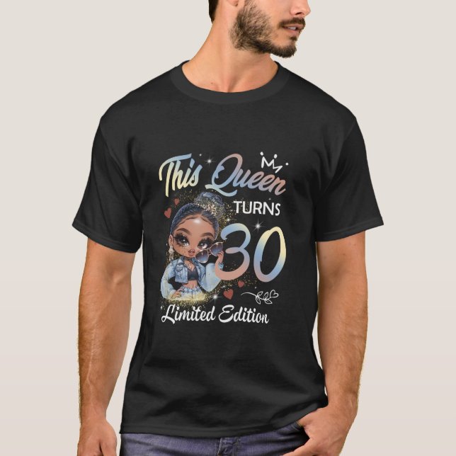 Camiseta Esta Rainha Torna-se aniversário de 30 anos afro-m (Frente)