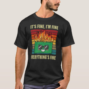 Camiseta Está tudo bem jogado a fogo