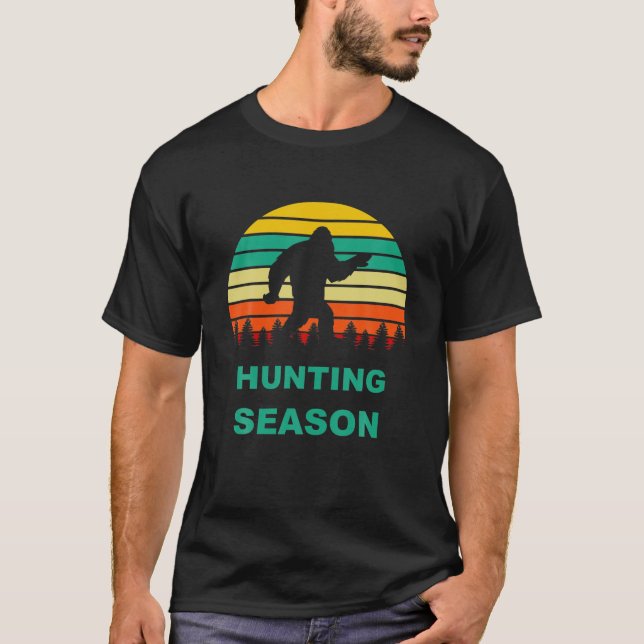 Camiseta Estação de caça Sasquatch Yeti Pé Grande Pé Grande (Frente)