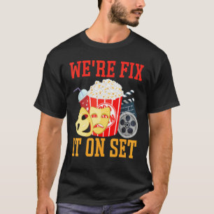Camiseta Estamos consertando no cinema set