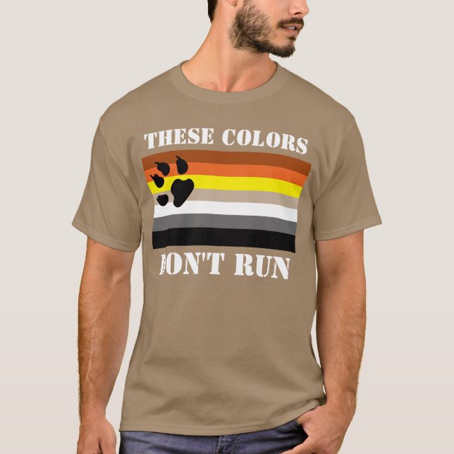 Camiseta Estas cores não funcionam. Nação dos gay. (Frente)
