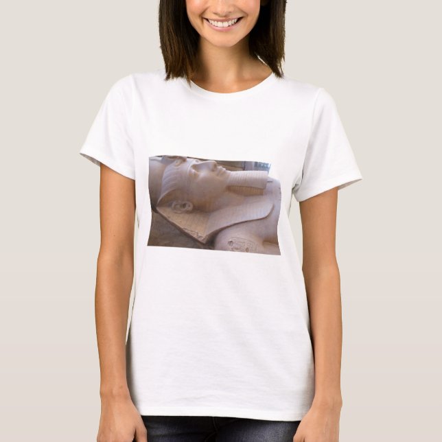 Camiseta Estátua colossal da pedra calcária de Ramses II (Frente)