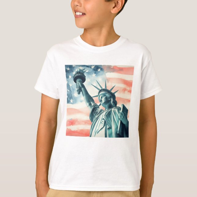 Camiseta Estátua da Liberdade com bandeira americana (Frente)
