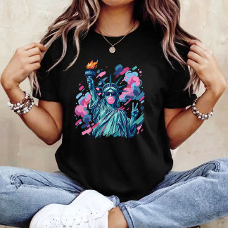 Camiseta Estátua da Liberdade com Pinceladas Soprando Chicl