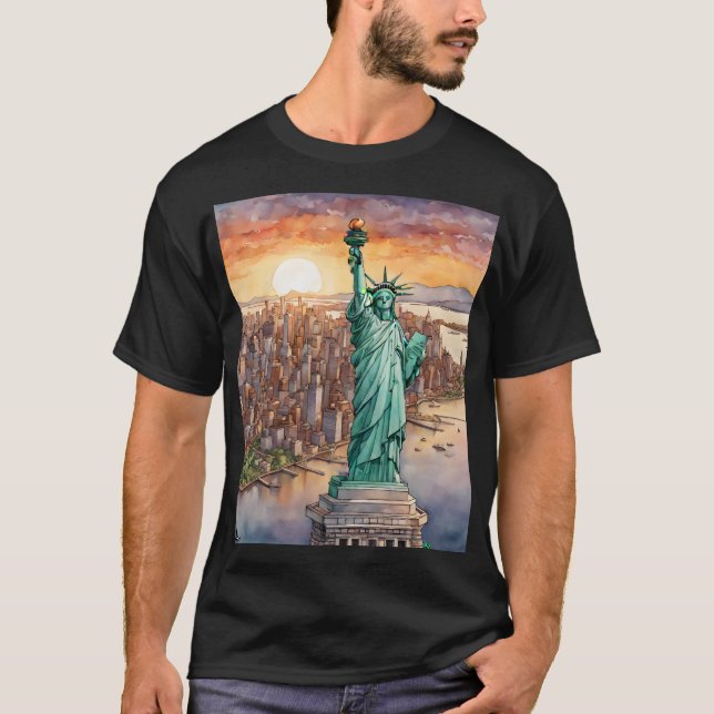 Camiseta Estátua da Liberdade: Watercolor Sunset sobre a ci (Frente)