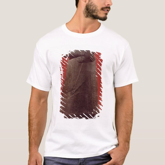 Camiseta Estátua de Napirasu, esposa do rei de Elamite (Frente)