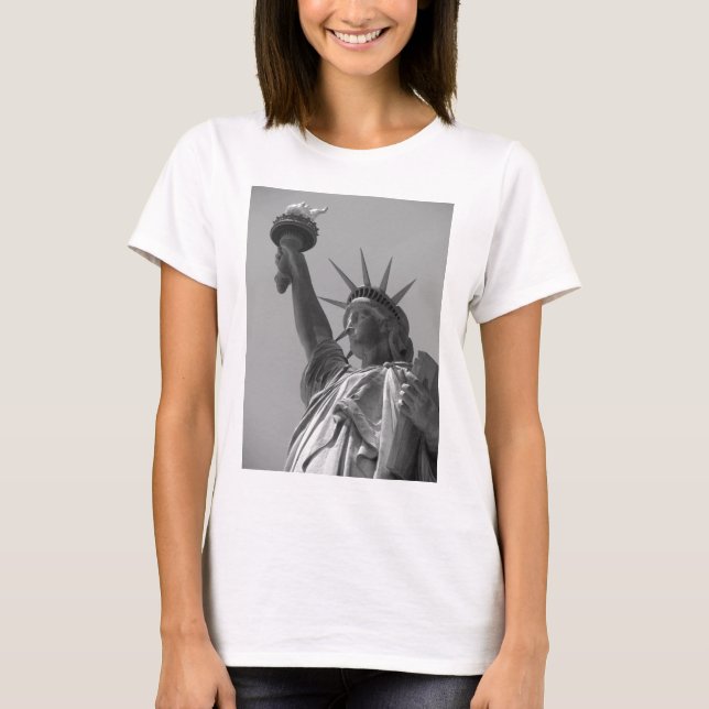 Camiseta Estátua Negra e Branca do Nova Iorque da Liberdade (Frente)