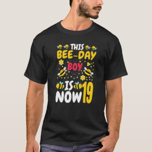 Camiseta Este Bee Day Boy agora é a 19ª Festa de aniversári