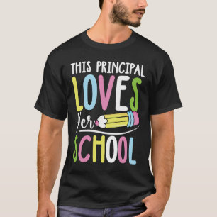 Camiseta Este Diretor Ama A Escola Dela