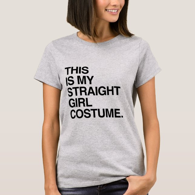 Camiseta ESTE É O MEU COSTUME DE GAROTA HETERO -.png (Frente)