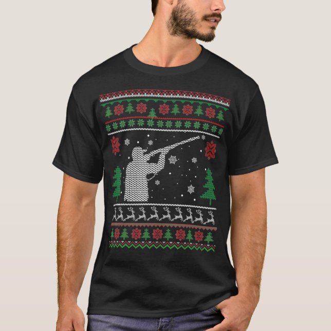 Camiseta Este é o meu pijama de Natal caçando feio (Frente)