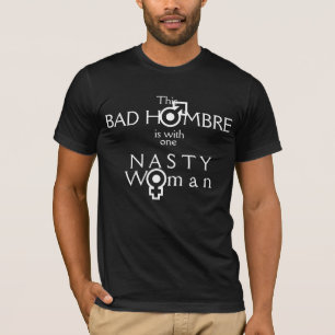 Camiseta Este Hombre mau com a uma mulher desagradável