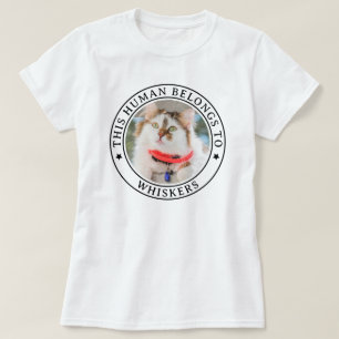 Camiseta Este Humano Pertence A Pet Custom Photo & Name