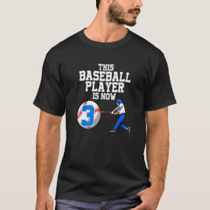 Camiseta Este Jogador De Beisebol Agora Está Com 3 Garotos