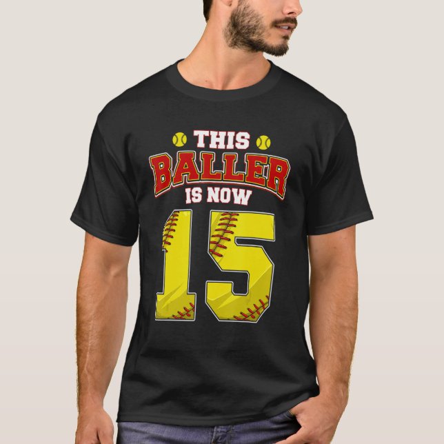 Camiseta Este Jogador De Softball Tem Agora 15 Anos Feliz M (Frente)