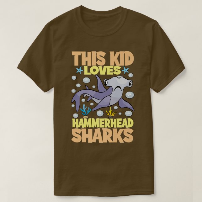 Camiseta Este Miúdo Adora Tubarões De Hammerhead, Eu Crio C (Frente do Design)