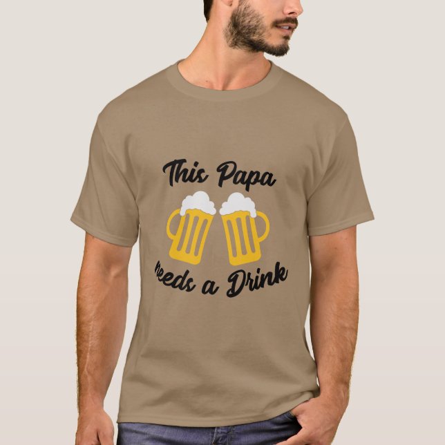 Camiseta Este Papa Precisa De Uma Cerveja (Frente)