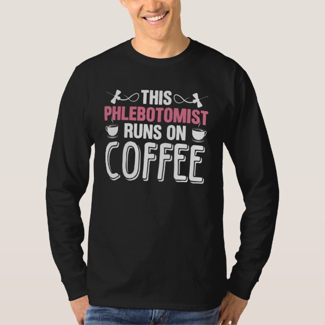 Camiseta Este Phlebotomista Executa na Agulha da Borboleta  (Frente)