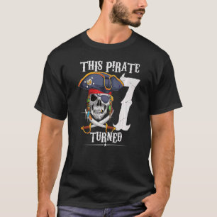 Camiseta Este pirata completou 7 anos de 7 de aniversário d
